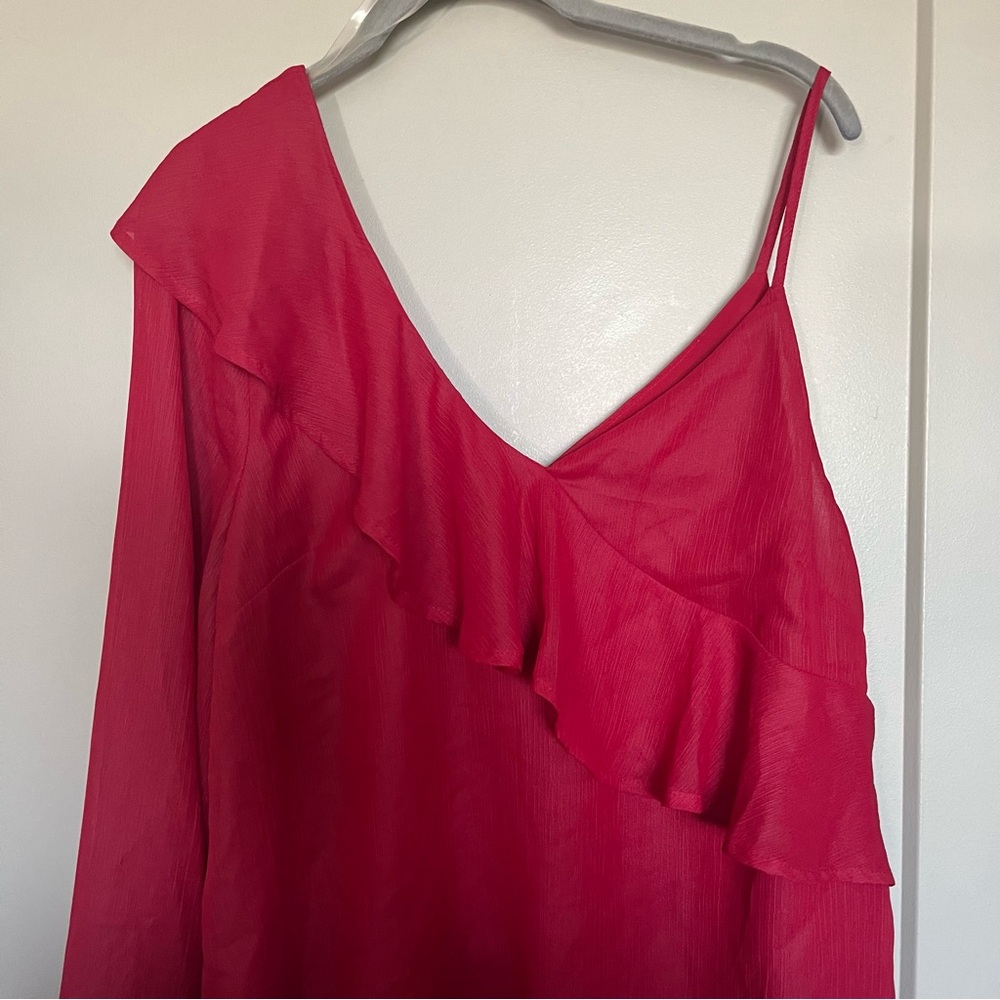 NEW One shoulder Ruffle Red Top - Picture 3 of 6